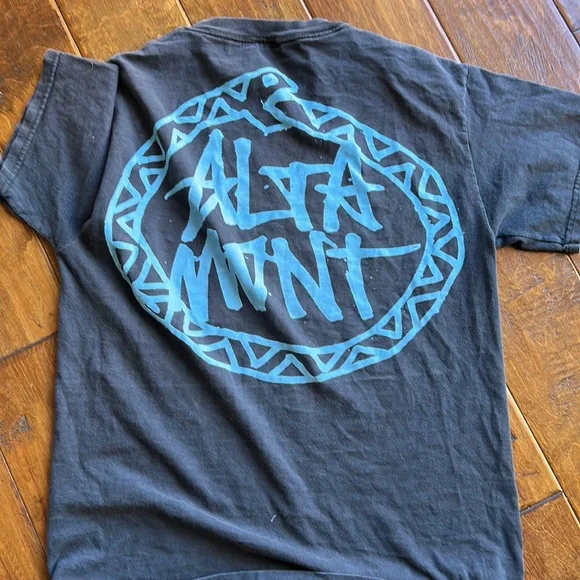Altamont Gray Top - Picture 2 of 3